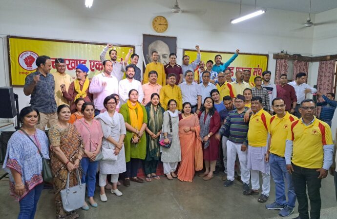 उत्तराखंड एकता मंच ने उत्तराखण्ड, दिल्ली, समेत चंडीगढ़ में खड़ा किया संगठन