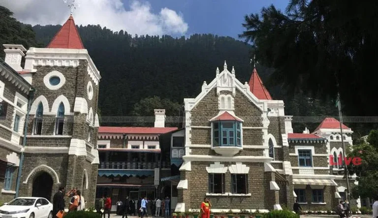 उत्तराखंड पंचायत चुनाव पर हाईकोर्ट की रोक बरकरार, आरक्षण रोस्टर विवाद पर सुनवाई कल भी जारी रहेगी