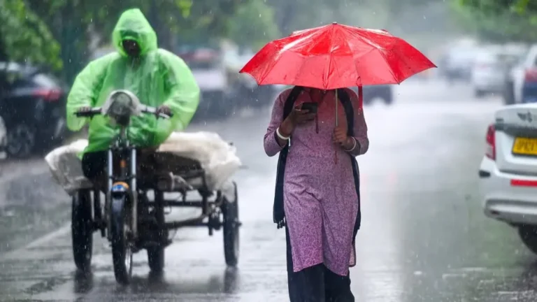 देश के कई राज्यों में भारी बारिश का अलर्ट, जानिए आज कैसा रहेगा मौसम का मिजाज📌 India Weather Alert Today | IMD Forecast | Rainfall Update