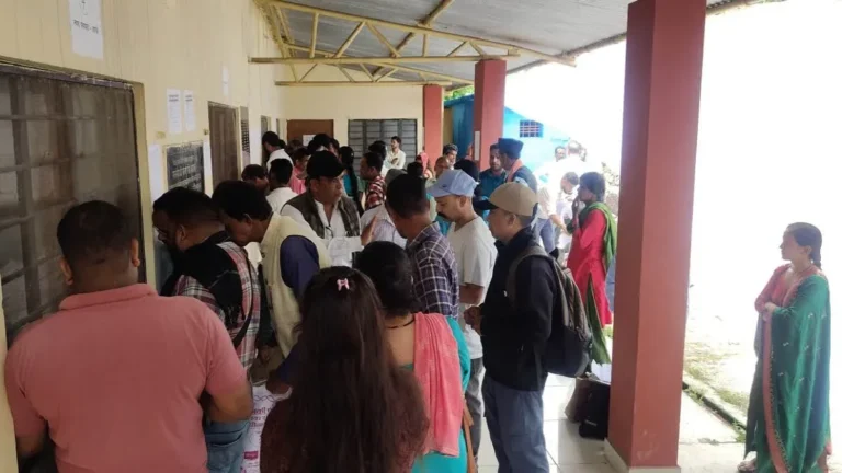 उत्तराखंड पंचायत चुनाव 2025: महिला आरक्षण पर उठे सवाल, पर्दे के पीछे दिखा पुरुषों का दबदबा