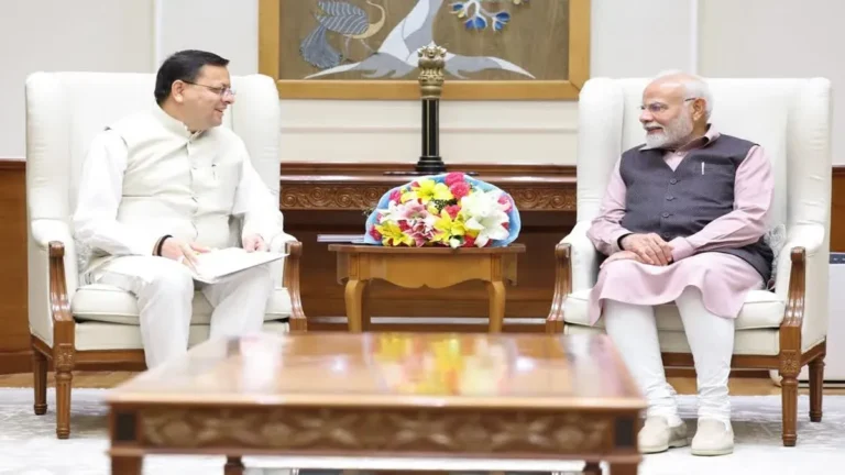 दिल्ली में प्रधानमंत्री से मिले सीएम धामी, उत्तराखंड विकास योजनाओं पर हुई विस्तार से चर्चा