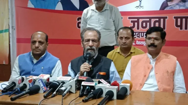 बीजेपी बोली – UKSSSC पेपर लीक नहीं, केवल नकल का मामला, युवाओं से राजनीतिक एजेंडे में न फंसने की अपील