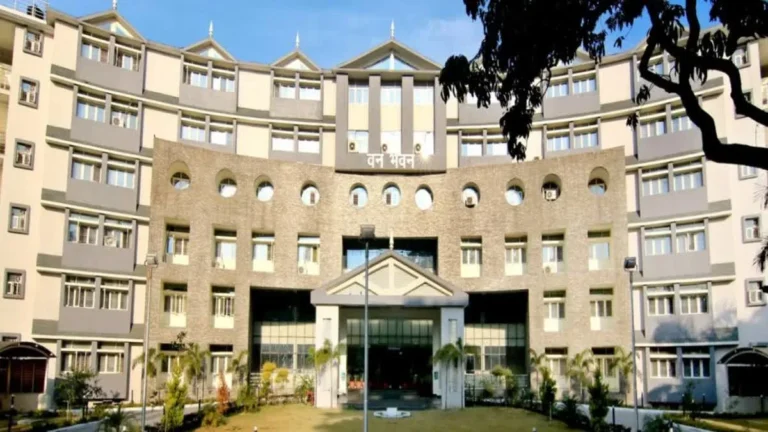 उत्तराखंड: वन विभाग में बड़ा बदलाव, 10 फॉरेस्ट डिवीजन होंगे खत्म — जानिए पूरी योजना