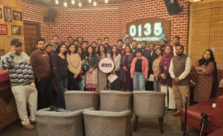 देहरादून: ओपन माइक ईवेंट के जरिए कलाकारों को मिला मंच, खूब हुई शेर और शायरी