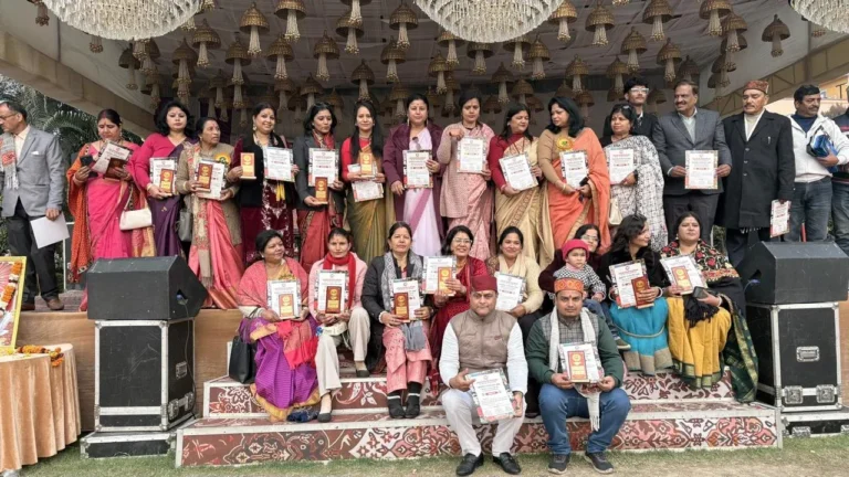 दो दिवसीय मेले में लोक कलाकारों की शानदार प्रस्तुति, पर्यटन पर हुई विचार गोष्ठी