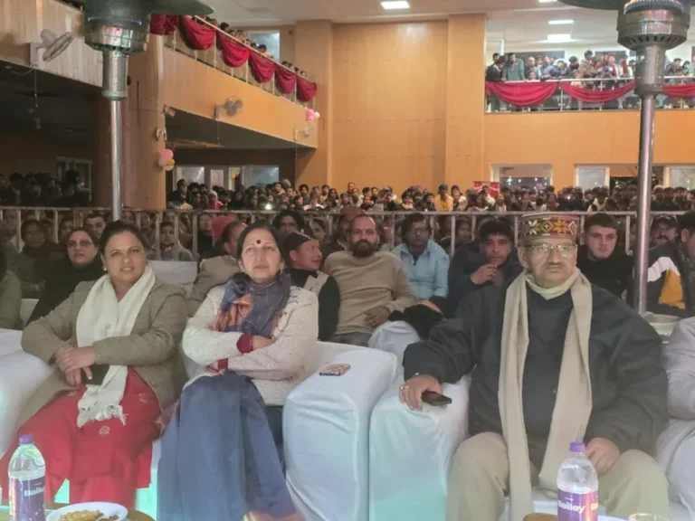 मसूरी विंटर लाइन कार्निवाल–2025 का भव्य समापन, मंत्री गणेश जोशी ने किया धन्यवाद