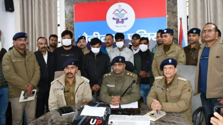 हल्द्वानी ज्वेलरी शोरूम चोरी का खुलासा: गैंग लीडर समेत 4 शातिर गिरफ्तार, 22 लाख के जेवरात बरामद