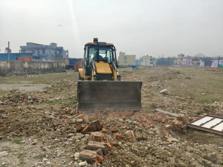 एमडीडीए की सख़्त कार्रवाई : अवैध प्लॉटिंग पर चला बुलडोज़र, 10 बीघा क्षेत्र में ध्वस्तीकरण