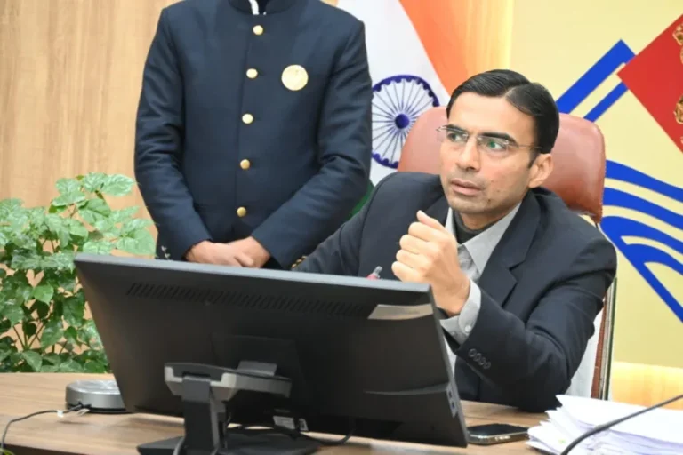 कूटरचित दस्तावेज से प्रतिबंधित भूमि की रजिस्ट्री का मामला: डीएम सविन बंसल के निर्देश पर एफआईआर दर्ज