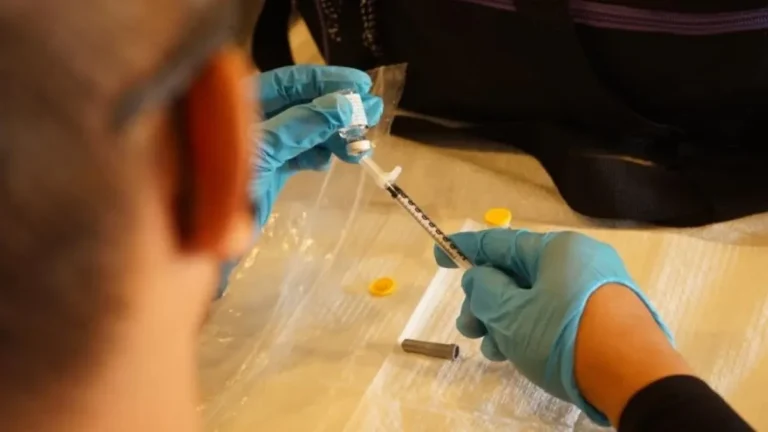 देशभर में शुरू होगा मुफ्त HPV टीकाकरण अभियान, 14 साल की बेटियों को मिलेगा कैंसर से सुरक्षा कवच