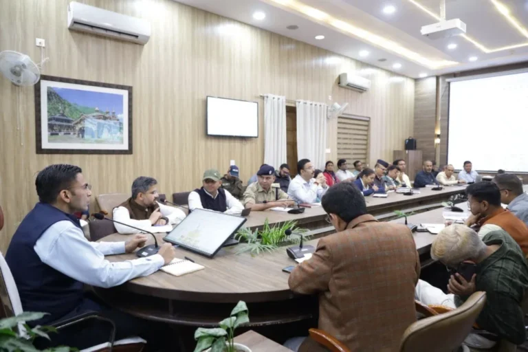 देहरादून: प्रधानमंत्री के प्रस्तावित दौरे को लेकर प्रशासन अलर्ट, डीएम सविन बंसल ने की तैयारियों की समीक्षा