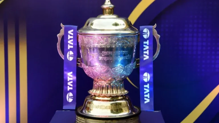 IPL 2026: सुनील गावस्कर की बड़ी भविष्यवाणी, बताया कौन सी दो टीमें खेलेंगी फाइनल
